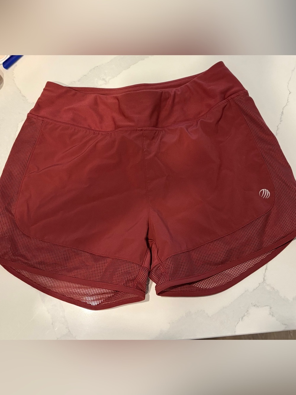 Women’s Performance Mesh Hem Shorts - pink